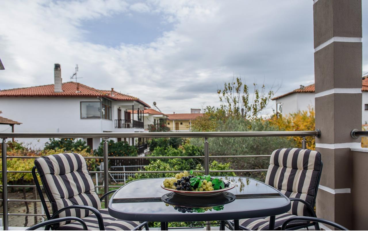 Апартаменты Anneta'S House Никити Экстерьер фото